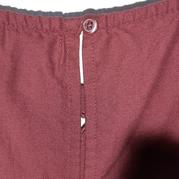 Old Navy Shift Dress with Front Cutout Pattern and a Slip size L - Picture 6 of 16